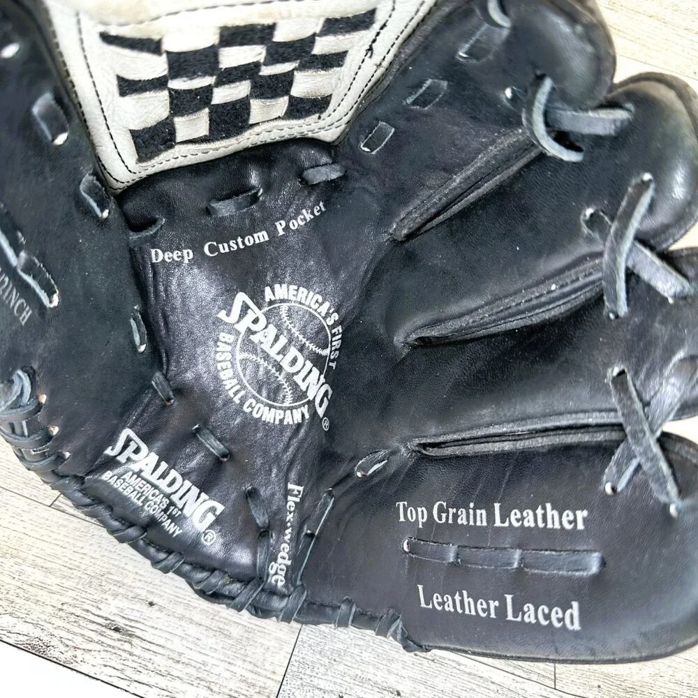 Spalding Model 18225 11.5" Baseball Glove Top Grain Leather Laced RHT Black/Gray - Picture 8 of 15